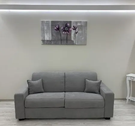 Moma's House * Συρακούσες